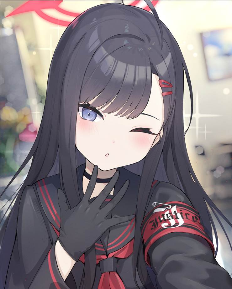 自拍一次〈|插画师イセ川的仲正一花插画图片