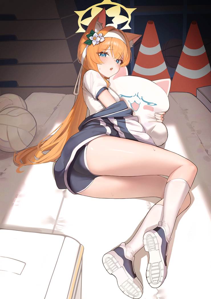 Blue Archive, Mari Iochi, girl, Iochi Mari (Sportswear), enticing thighs, gym uniform, ass, white knee socks