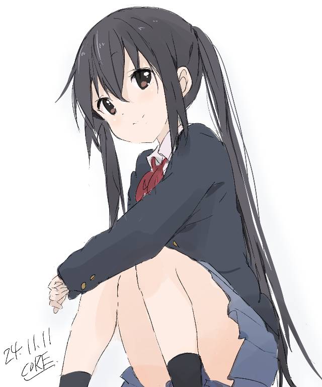 中野梓,轻音少女,制服图片