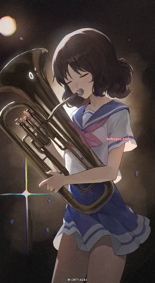 一张中低音号,黄前久美子,吹奏乐,吹响吧上低音号,吹响吧！上低音号绘画图片