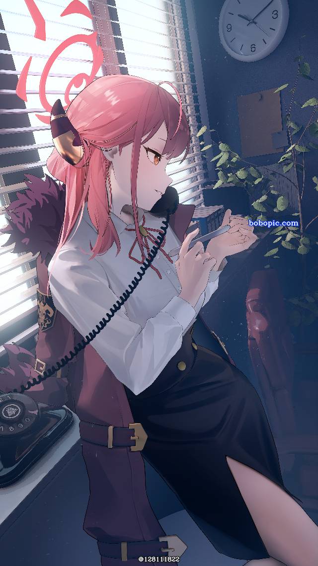 一张少女,Al,蔚蓝档案,小女孩,陆八魔爱露绘画图片