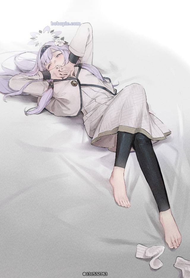 赤脚, 明星日鞠, 碧蓝档案, 仰卧, 脚指