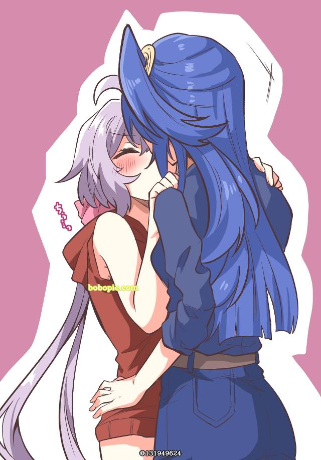 战姬绝唱Symphogear, 雪音克莉丝, 风鸣翼, Tsubasa/Chris, yuri
