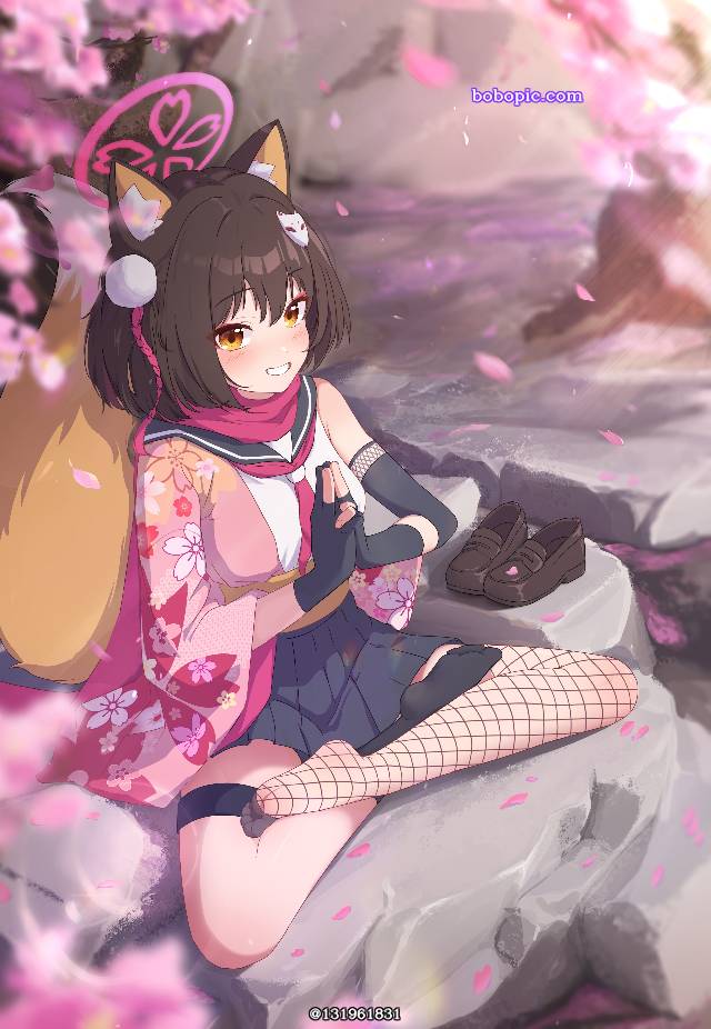 Kuda Izuna, 女孩子, fox ears, 搔痒, 闻臭癖, 挠脚心, 碧蓝档案