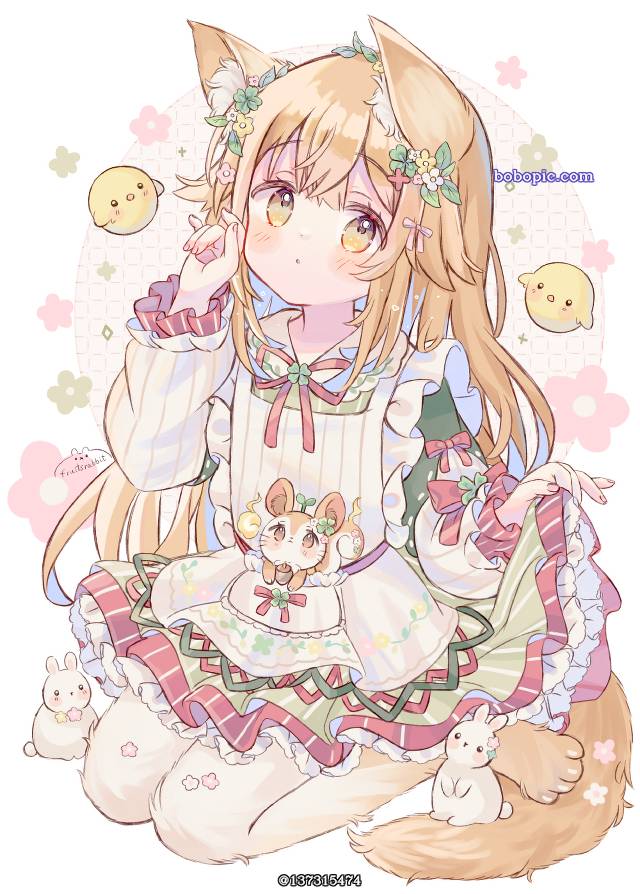 女孩子, 提起裙摆, 连衫围裙