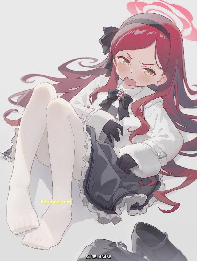 碧蓝档案, 三善贵音, 白裤袜, red hair, 脸红