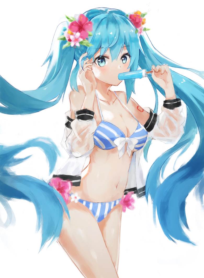 初音未来与洛天依泳衣图片