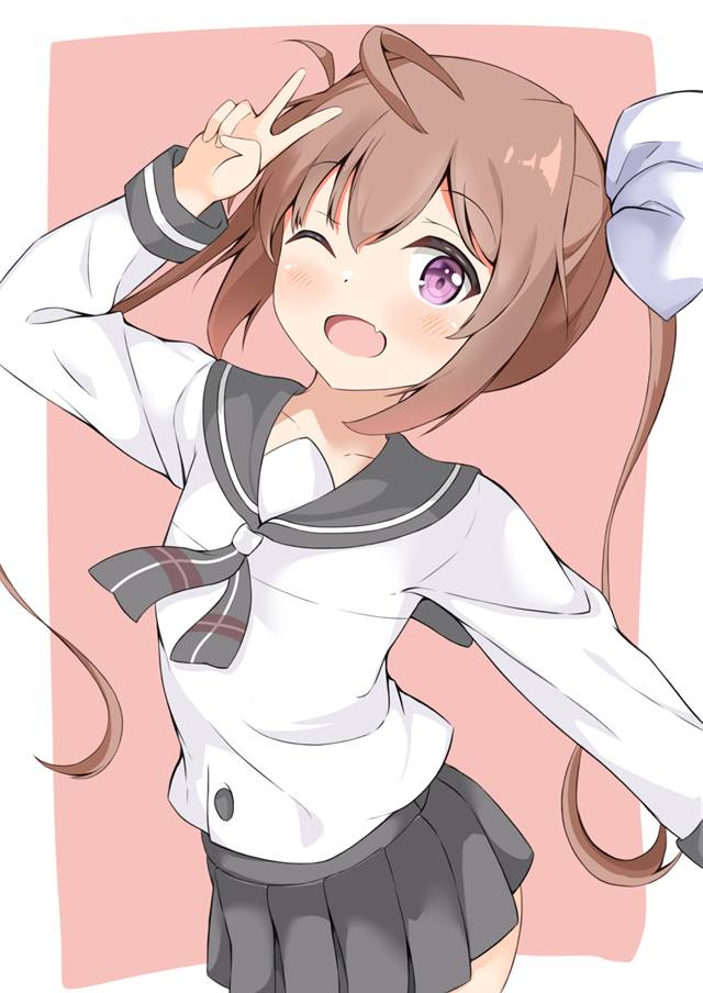 Slow Start, Tamate Momochi, 水手服