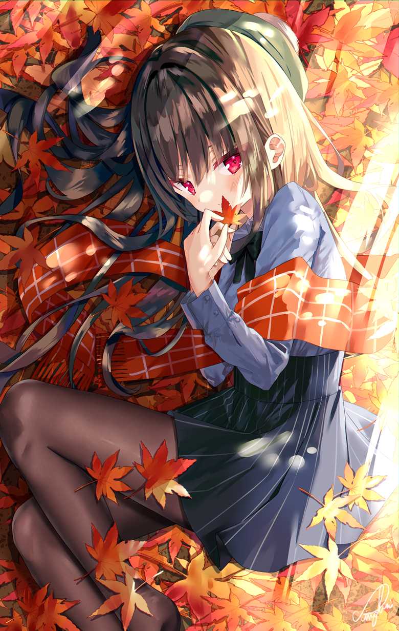 原创, 女孩子, 原创, young girl, autumn, 红叶, autumn leaves, sunlight through trees, 围巾, 黑裤袜