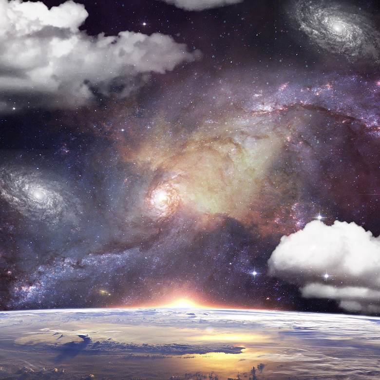 银河の云|じゅね的宇宙幻想插画图片
