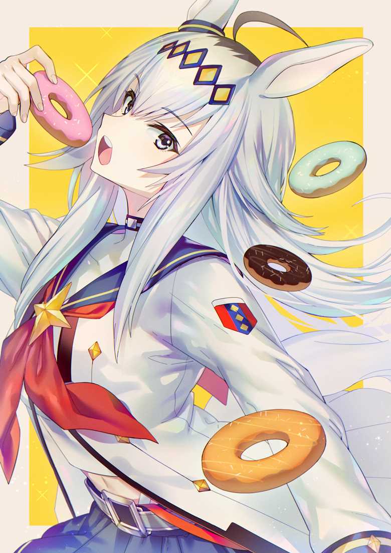 小栗帽,斜着眼看,赛马娘,赛马娘芦毛灰姑娘,马娘图片